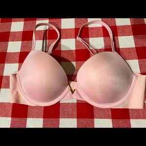 Victoria’s Secret Sexy Illusions push up pink 34C